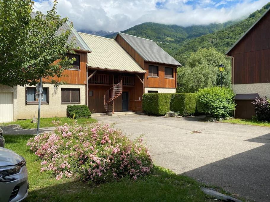 Studio Chaleureux Renove Allemont Exteriér fotografie